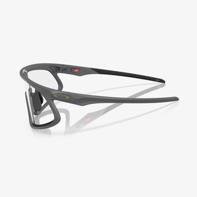 OAKLEY RSLV / Matte Carbon - Clear to Black Iridium Photochromic