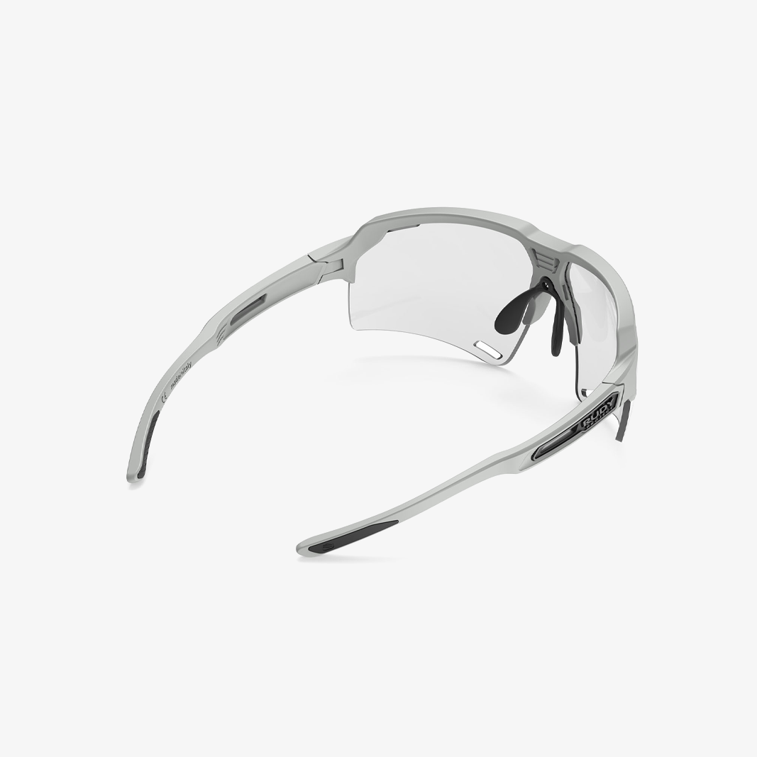 Deltabeat / Light Grey ImpactX Photochromic 2 Black hinten