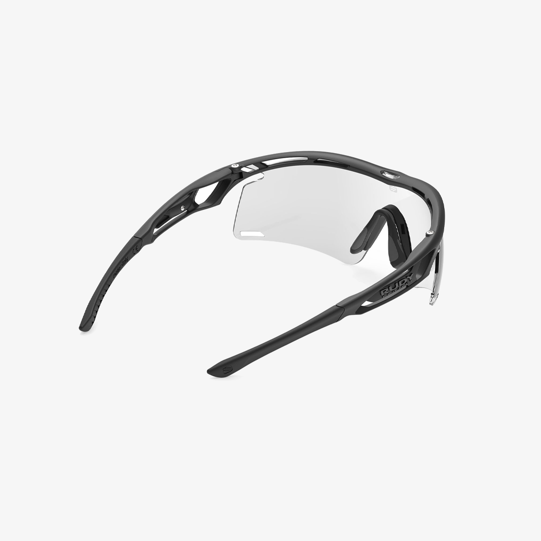 Tralyx+ / Black Matte ImpactX Photochromic 2 Laser Black hinten